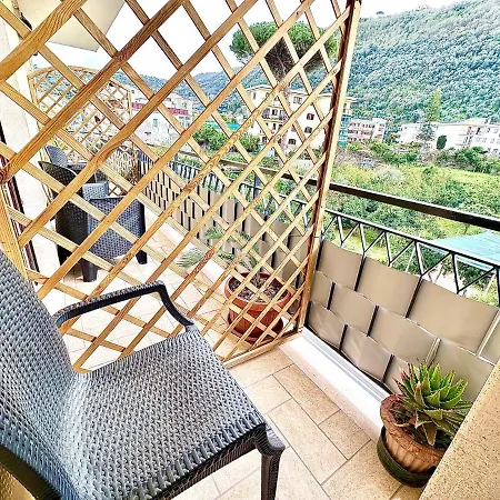 Sorrenthouse Bed & Breakfast